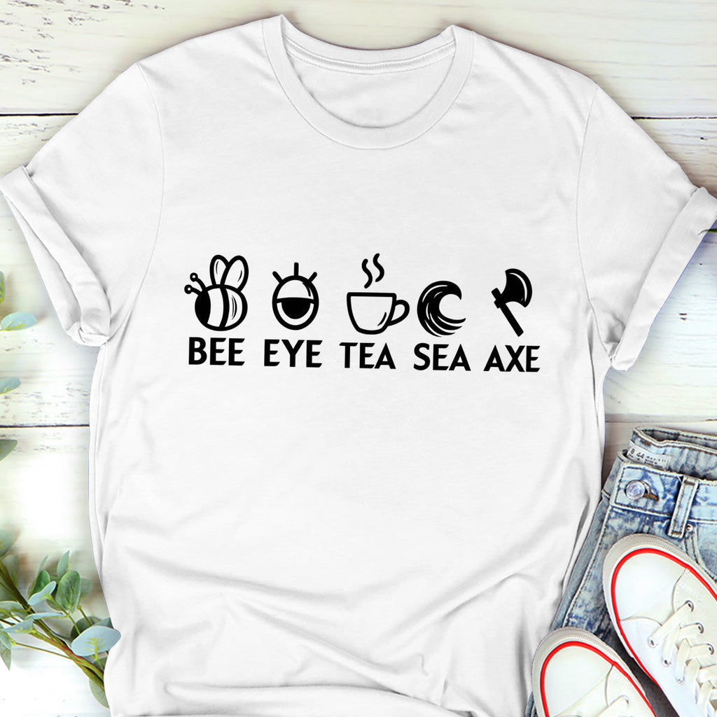 Bee Eye Tea Sea Axe -  2D Unisex T-shirt