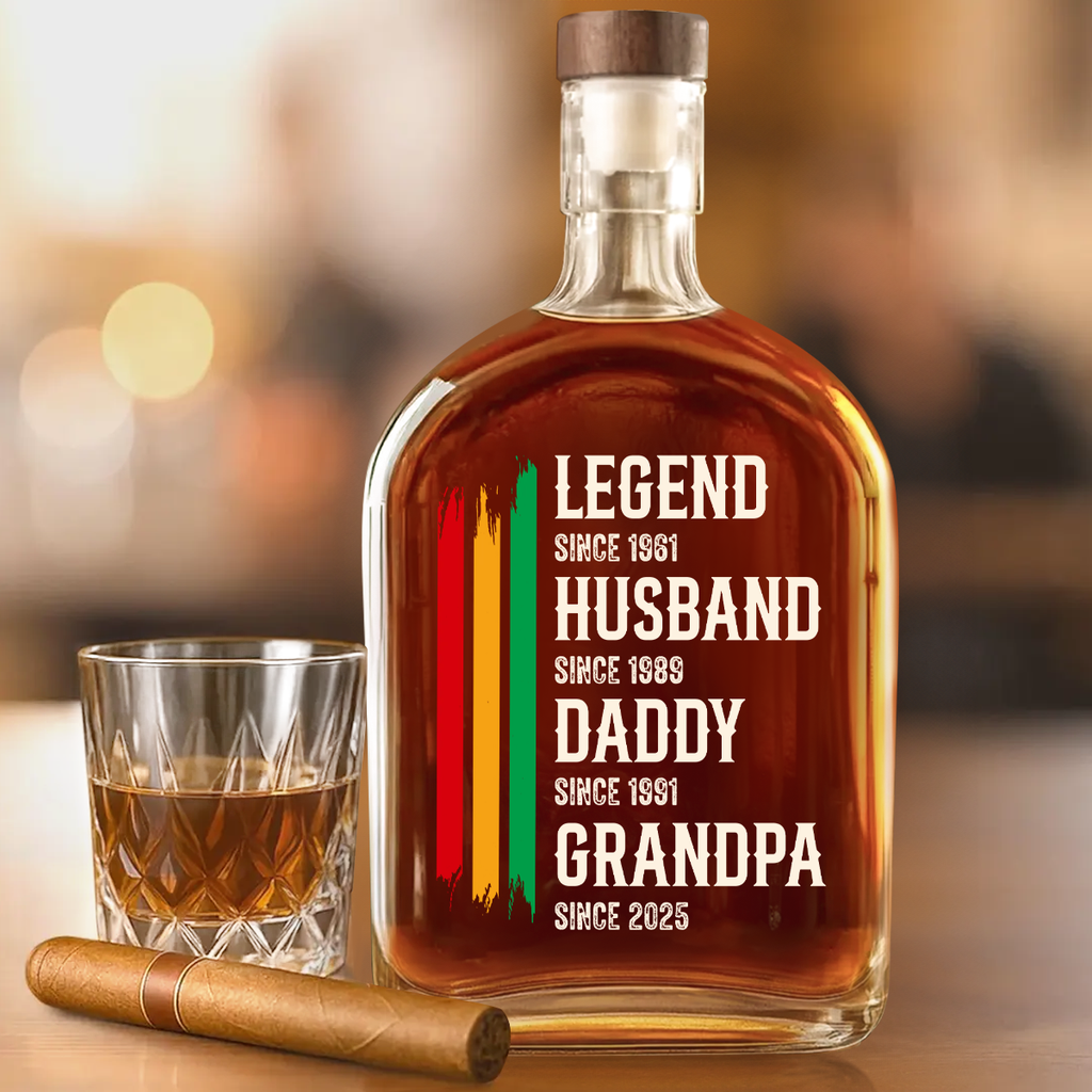 The Black Legend - Personalized Whiskey Bottle