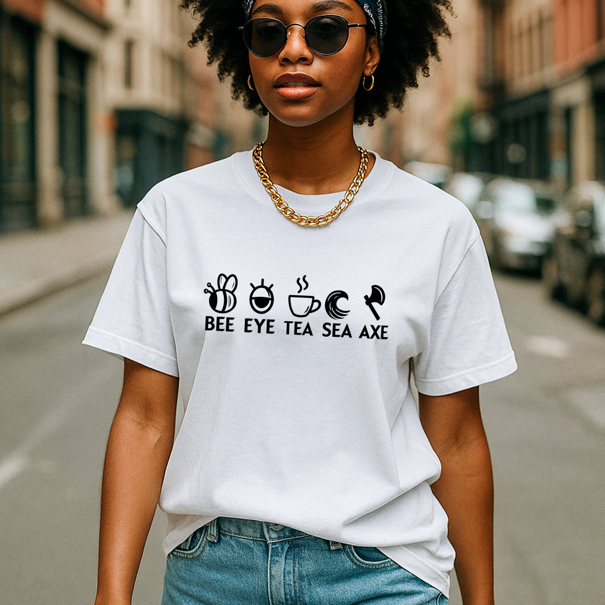 Bee Eye Tea Sea Axe -  2D Unisex T-shirt